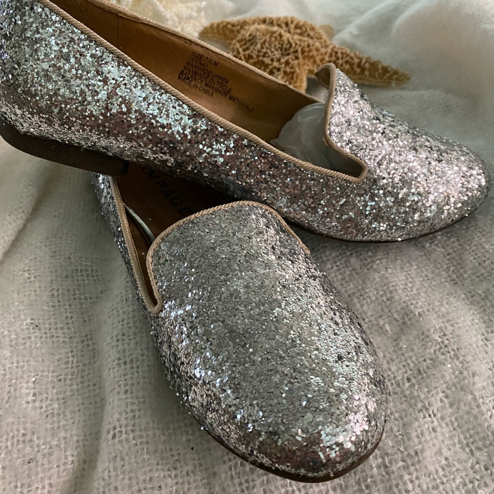 7.5 Glitter Flats- perfect for the holidays!